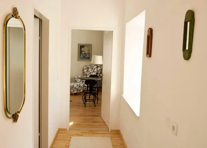 Barbara Residenz / Clematis Apartment