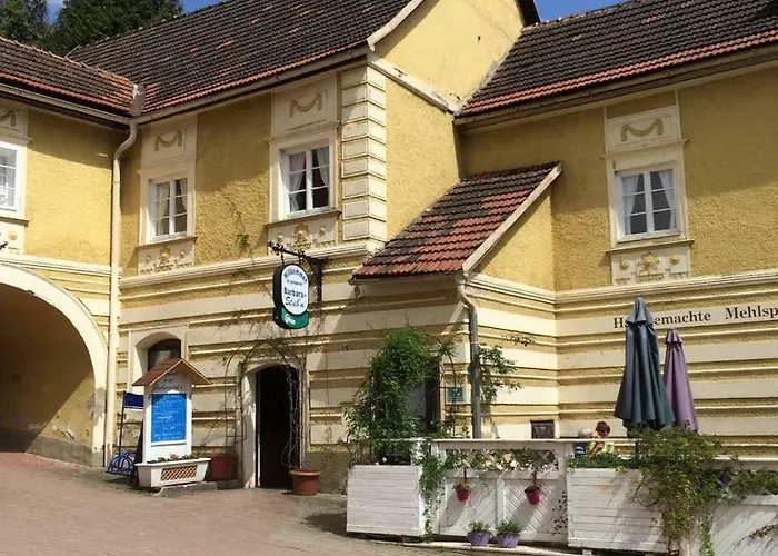 Barbara Residenz / Clematis Apartment